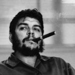 61840-Che_Guevara-men-cigars-revolutionary-Cuba-Argentina-murderers-748x501