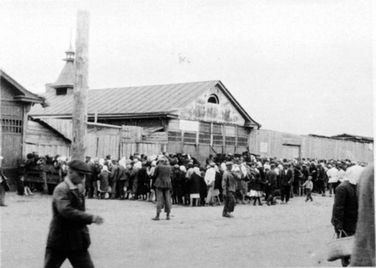 great-famine-line-up-2912649286
