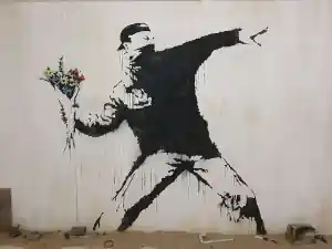 Rage_Flower_Thrower_Banksy_2003_Palestina_01.webp